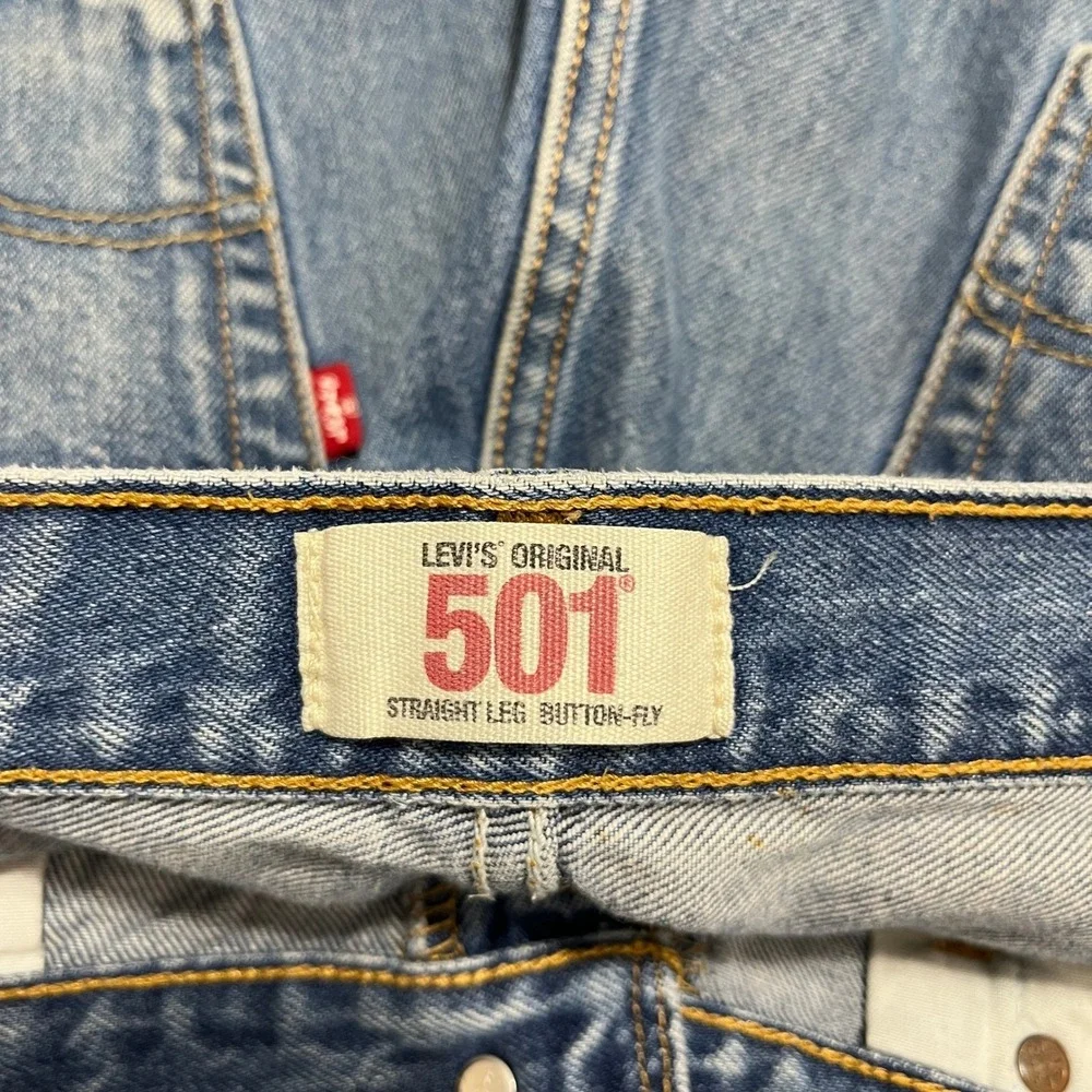 Vintage Y2K Levis 5150